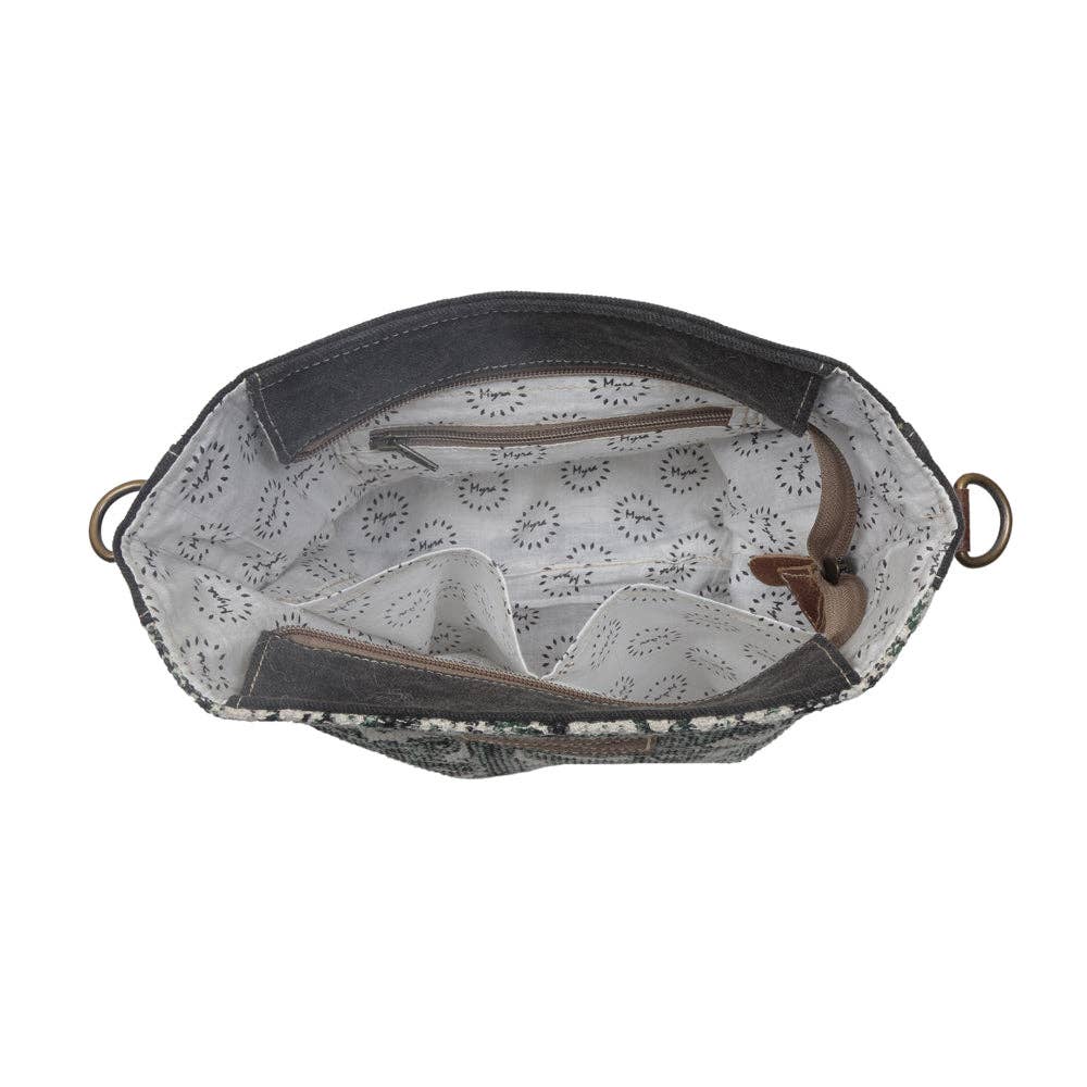 Labyrinthian Small & Crossbody Bag