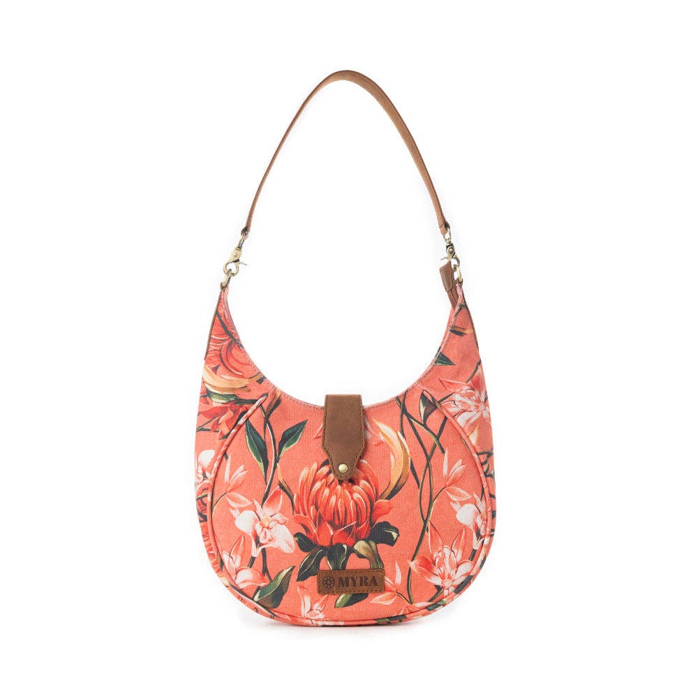 Whispering Fields Shoulder Bag in Peach Paradise