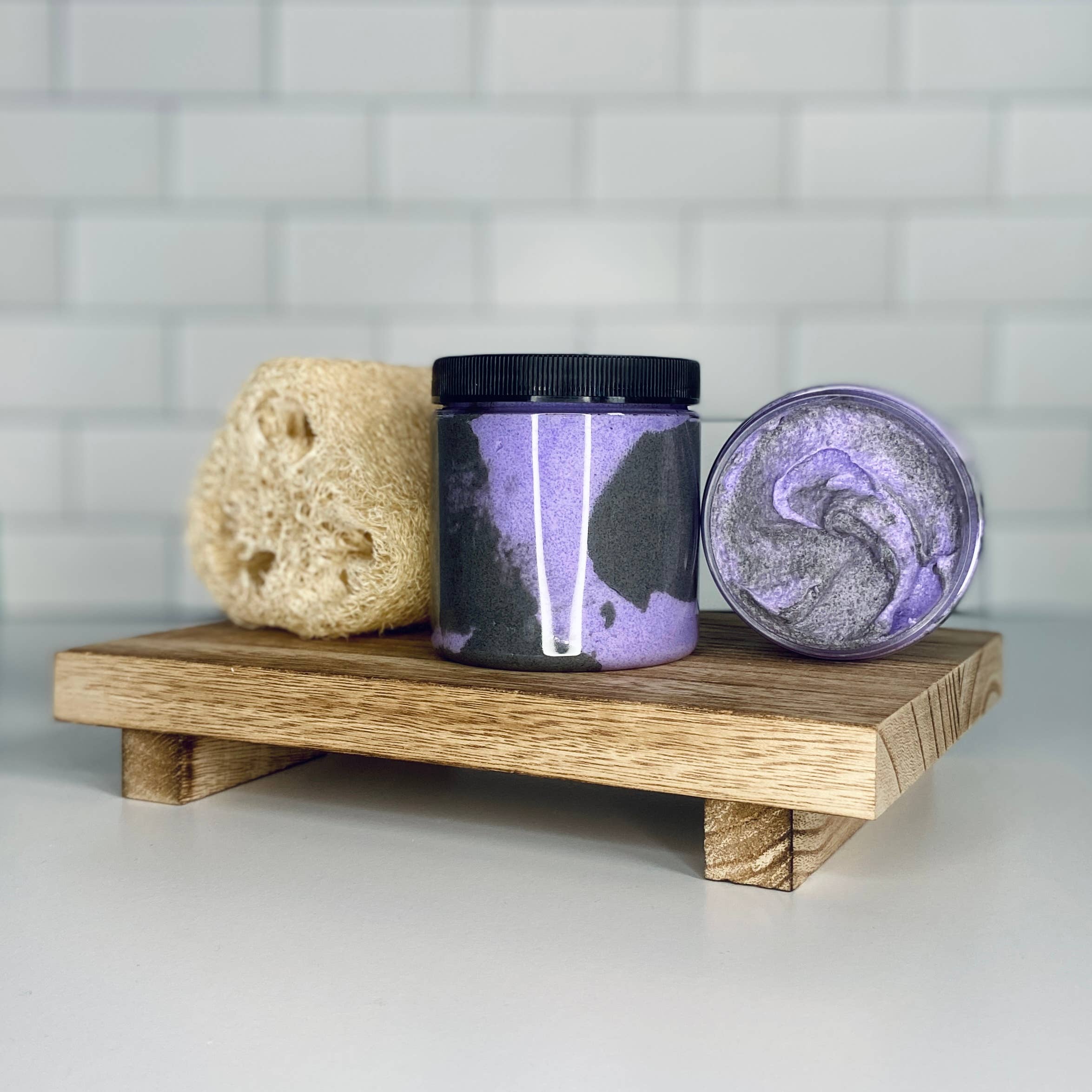 Black Raspberry Vanilla Foaming Sugar Scrub: 8 oz