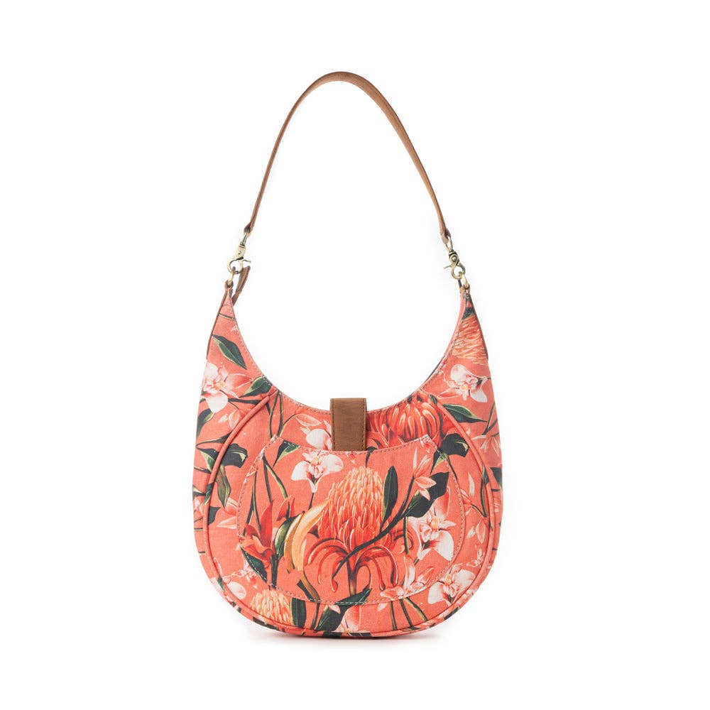 Whispering Fields Shoulder Bag in Peach Paradise